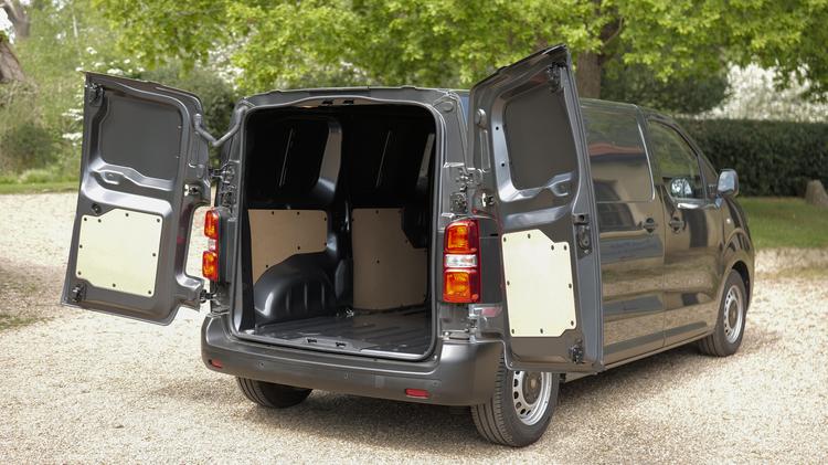 FIAT SCUDO L2 DIESEL 2.0 Multijet 145 Van
